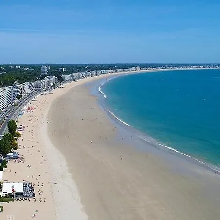 בית נופש Le Logis De - Maison Climatisee Piscine La Baule